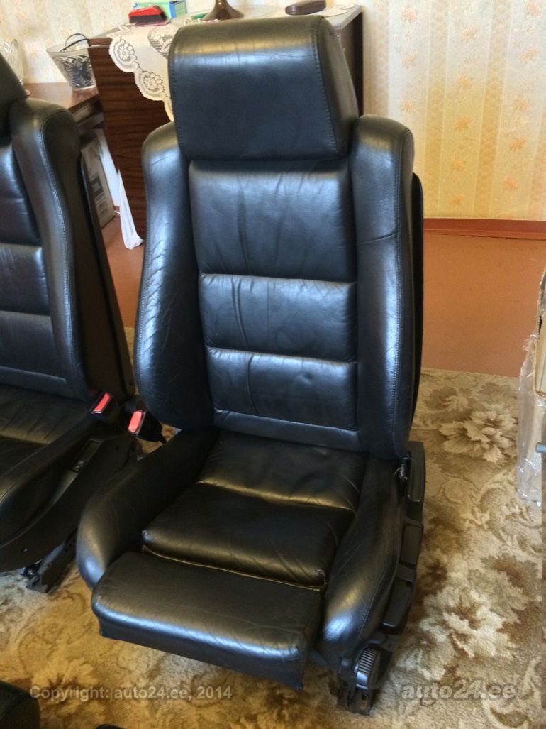 الأموال نحات بالنيابة عن E34 Recaro Hack4farming Com